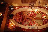 Massai bath in Hotel Shiraz - wellness packages in Egerszalok in Hotel Shiraz