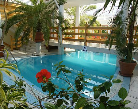 Hotel Kakadu Keszthely - the wellness hotel's indoor heated pool in Keszthely, at Lake Balaton