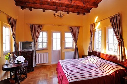 Fried Castle Hotel - double room in the romantic castle in Simontornya