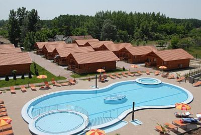 ✔️ Bungalow Aqua Wellness Cserkeszőlő ****