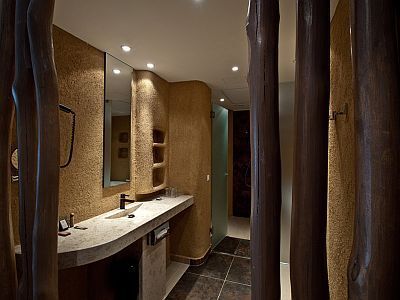 Luxury bathroom - Bambara Wellness and Conference Hotel - last minute offers in the luxury hotel with half board in a magical African atmosphere